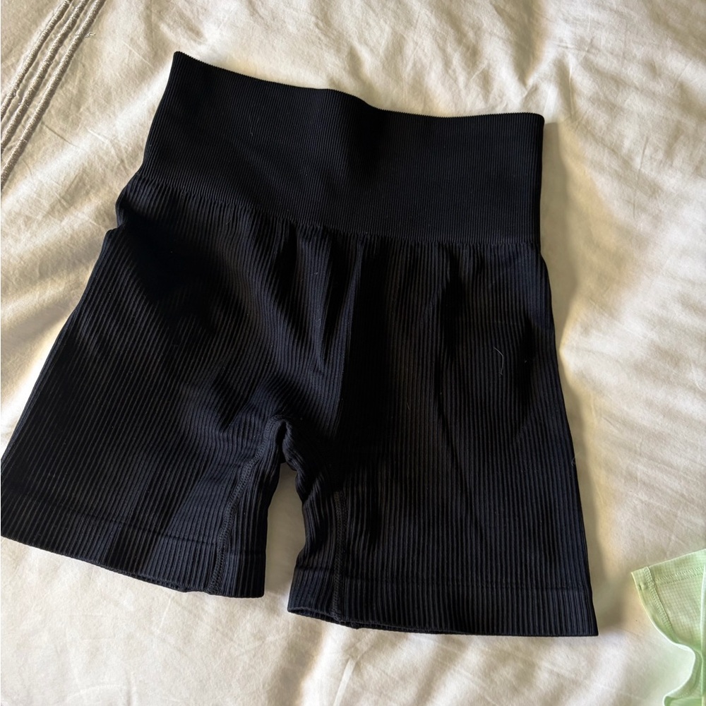 Ribbed black spandex